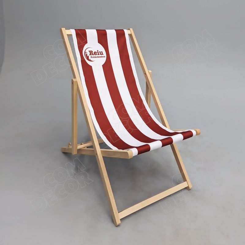 Deck chair with logo